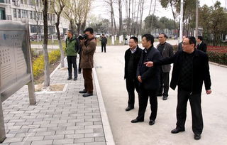 襄陽汽車職業(yè)技術(shù)學(xué)院來我校考察交流